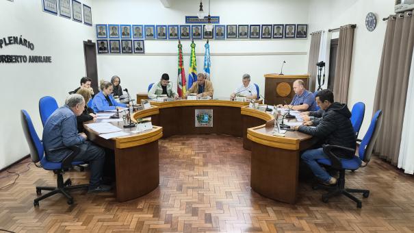 Dois Projetos de Lei pautam sessão desta quarta-feira (02)